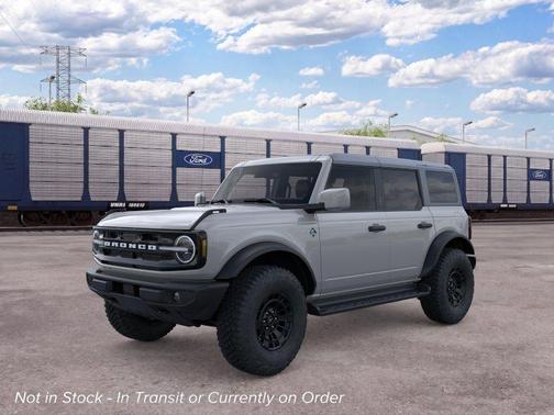 Avalanche Gray 2026 Ford Bronco Outer Banks