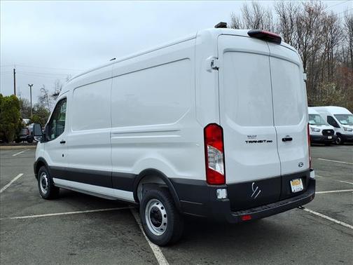 2026 Ford Transit-250 148 WB Medium Roof Cargo