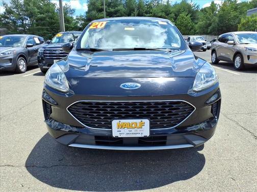 Agate Black Metallic 2020 Ford Escape SE