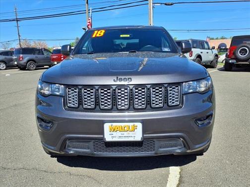 2018 Jeep Grand Cherokee LAREDO