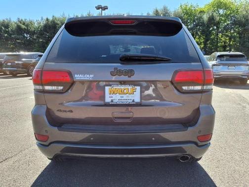 2018 Jeep Grand Cherokee LAREDO
