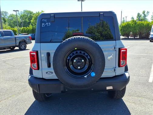 Avalanche Gray 2026 Ford Bronco Big Bend