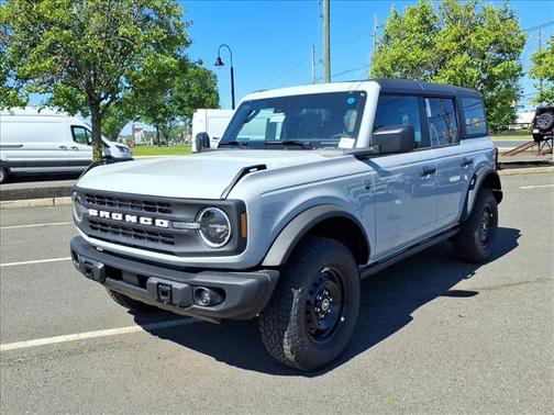 Avalanche Gray 2026 Ford Bronco Big Bend