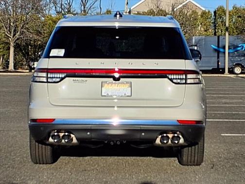 2025 Lincoln Aviator Premiere