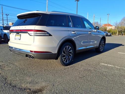 2025 Lincoln Aviator Premiere