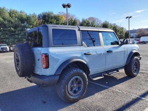 2023 Ford Bronco Badlands Advanced