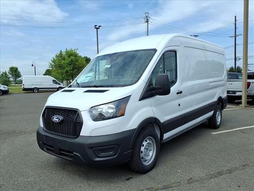 Oxford White 2026 Ford Transit-250 148 WB Medium Roof Cargo