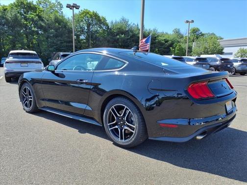 2022 Ford Mustang ECOBOOST