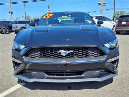 2022 Ford Mustang ECOBOOST
