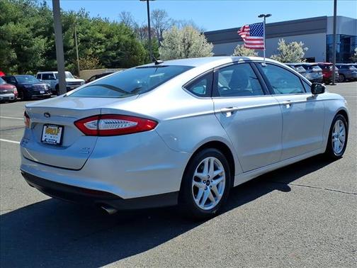 Ingot Silver 2016 Ford Fusion SE