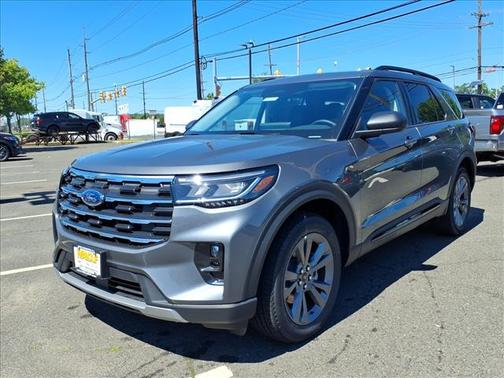 Carbonized Gray 2026 Ford Explorer Active