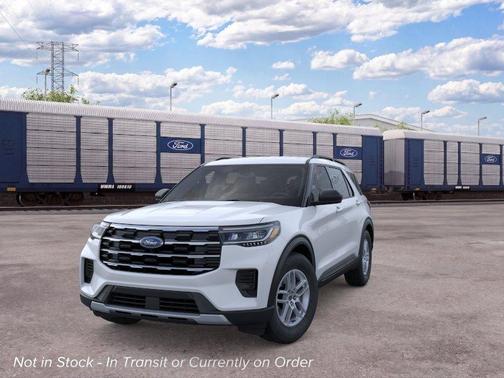 Space White Metallic 2026 Ford Explorer Active