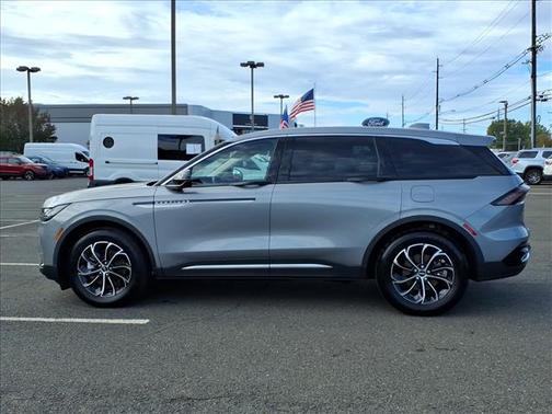 2025 Lincoln Nautilus Premiere