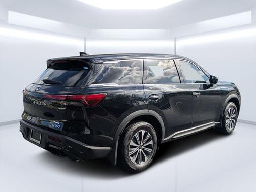 Diamond Black 2025 INFINITI QX60 PURE