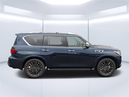2022 INFINITI QX80 SENSORY