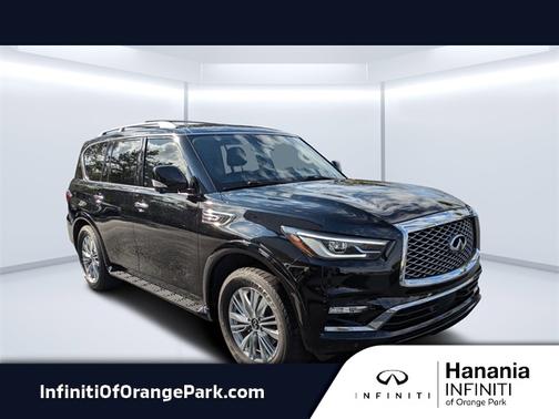 2022 INFINITI QX80 LUXE