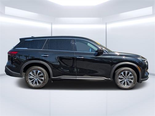 2025 INFINITI QX60 PURE