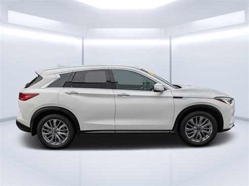 2025 INFINITI QX50 PURE