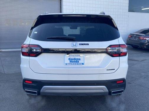 2025 Honda Pilot Touring