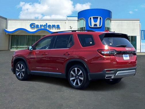 2025 Honda Pilot Touring