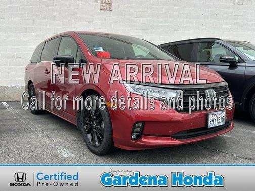 Radiant Red Metallic II 2024 Honda Odyssey Sport