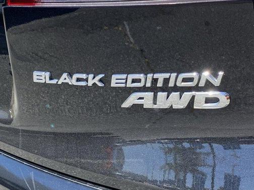 2022 Honda Pilot Black Edition