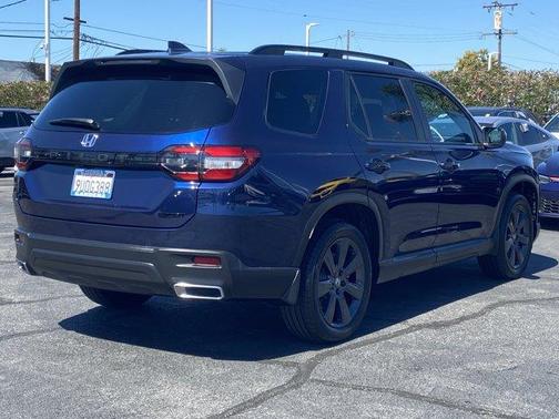 2025 Honda Pilot Sport