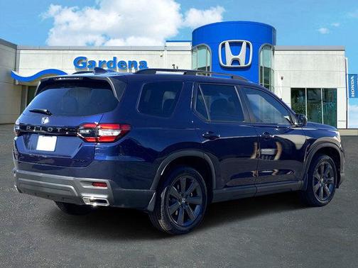 2025 Honda Pilot Sport