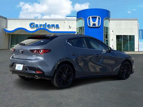 2024 Mazda Mazda3 2.5 S Carbon Edition