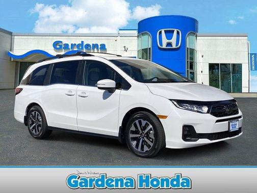 Platinum White Pearl 2026 Honda Odyssey EX-L