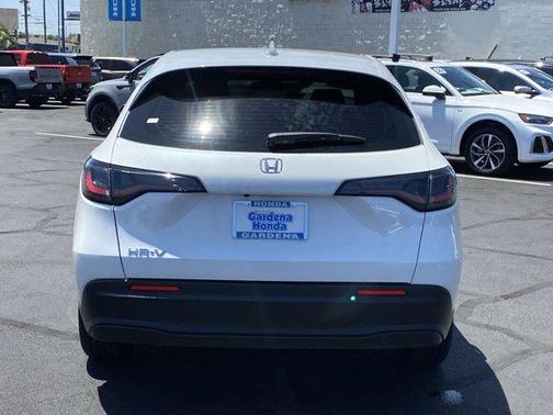 2025 Honda HR-V LX