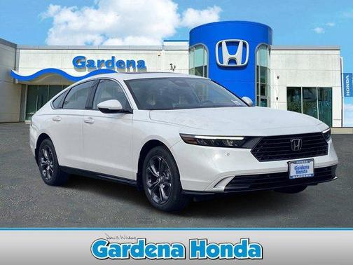 Platinum White Pearl 2026 Honda Accord Hybrid EX-L
