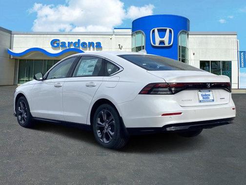Platinum White Pearl 2026 Honda Accord Hybrid EX-L