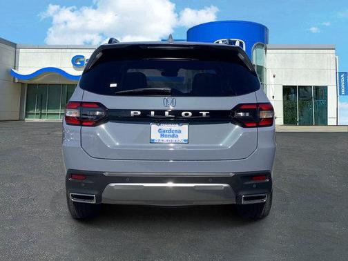 Sonic Gray Pearl 2026 Honda Pilot EX-L