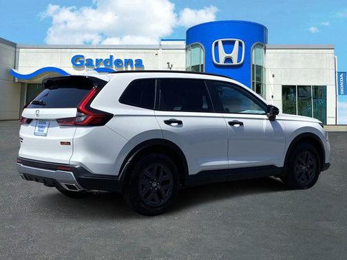 Platinum White Pearl 2026 Honda CR-V Hybrid TrailSport