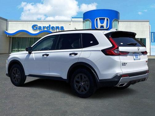 Platinum White Pearl 2026 Honda CR-V Hybrid TrailSport