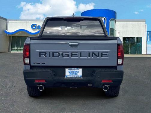Sonic Gray Pearl 2026 Honda Ridgeline Black Edition
