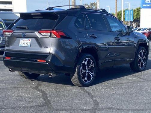 2024 Toyota RAV4 Prime XSE