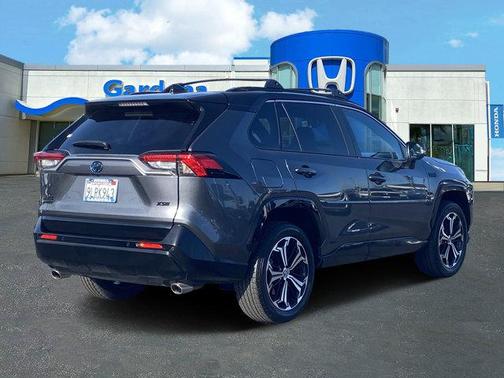 2024 Toyota RAV4 Prime XSE