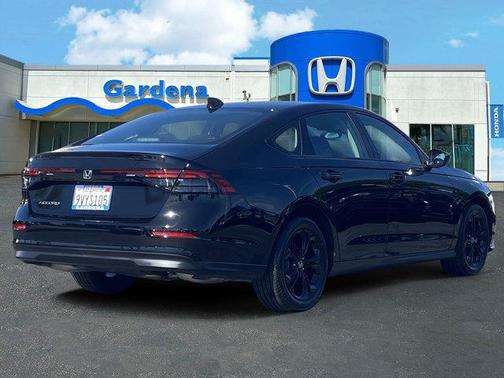 2025 Honda Accord SE