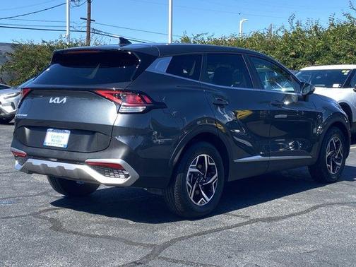 2024 Kia Sportage LX