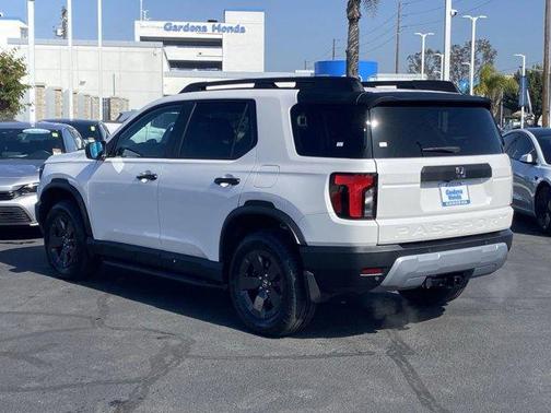 Platinum White Pearl 2026 Honda Passport RTL Towing
