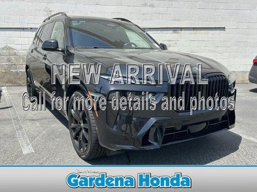 Black Sapphire Metallic 2024 BMW X7 xDrive40i
