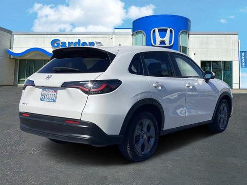 2026 Honda HR-V LX