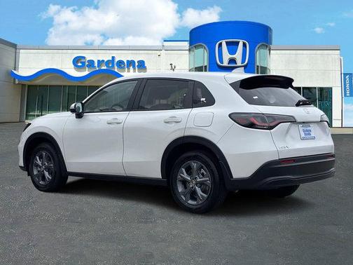 2026 Honda HR-V LX