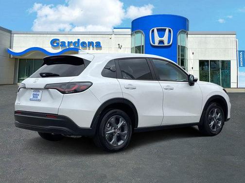 2026 Honda HR-V LX