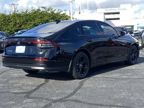 2025 Honda Accord SE