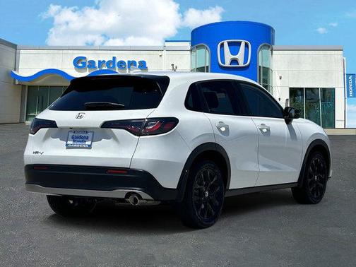 White 2024 Honda HR-V Sport