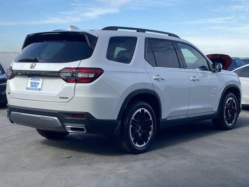 2026 Honda Pilot Touring