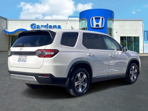 2023 Honda Pilot EX-L 7-Passenger